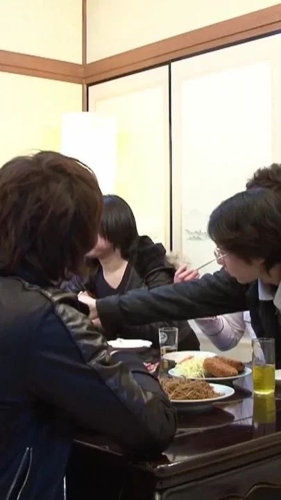 Teasing Her Makes the Guys Go Wild and Now They Want to Mess with It