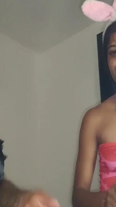 Self Grease up 2 Chicas Titty Time