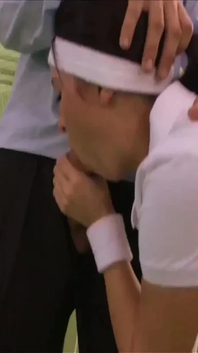 Babe with redhead gets fucked on tennis court