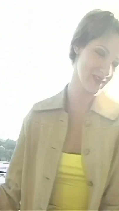 Double Penetration Outdoors for an Uninhibited Slut