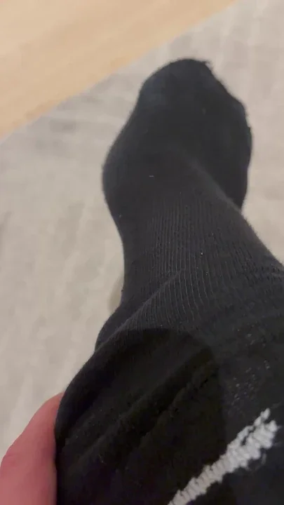 Always fluffy feet off your socks