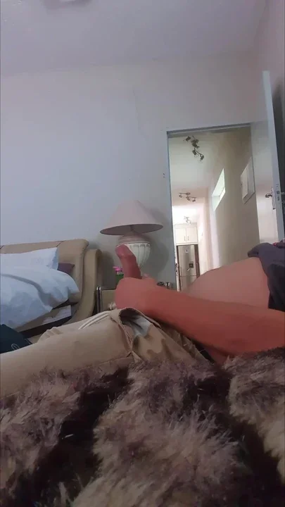 So horny have to jerk off
