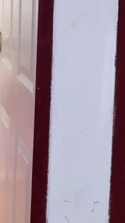 I caught her while she was orgasming in my bedroom Clip 1