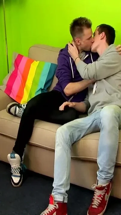 Sweet Twink Cock Riding