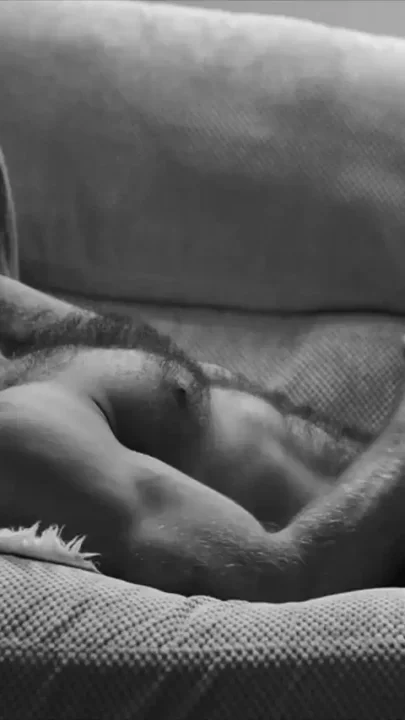 Gabriel Phoenix or the art of jerk-off