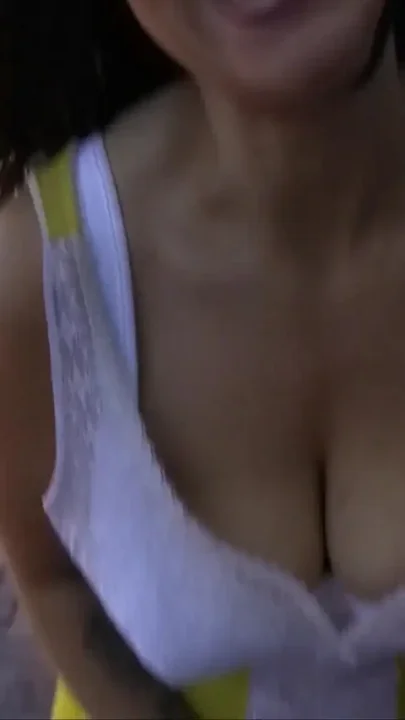 Huge tits pretty face hairy pussy solo eve