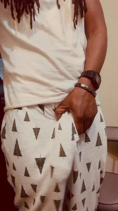 Nine inch Atlanta bull teasing with huge bulge in PJs