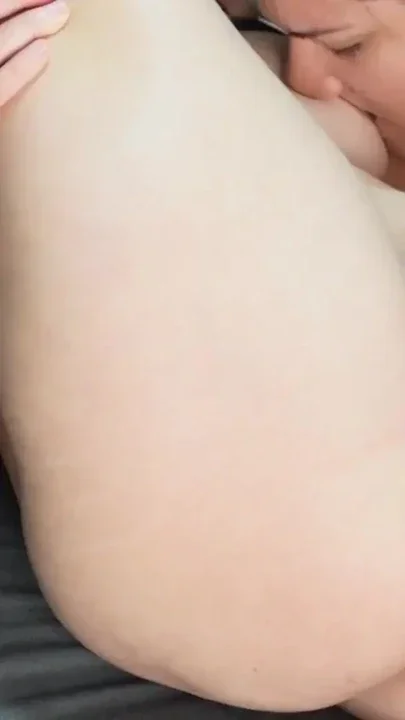 Pumped milk into a tight pussy Clip 2