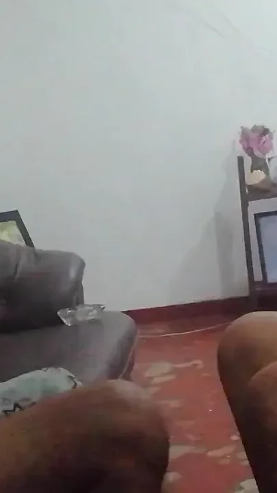 Father in Law's Gigantic Dick Hangs Out Under His Sarom for Step Daughter