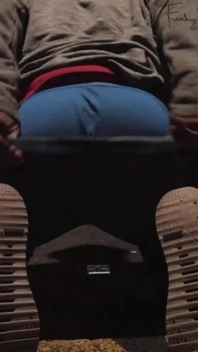 Arab Kuwaiti Gay Caught Cruising Naked part2 compilation