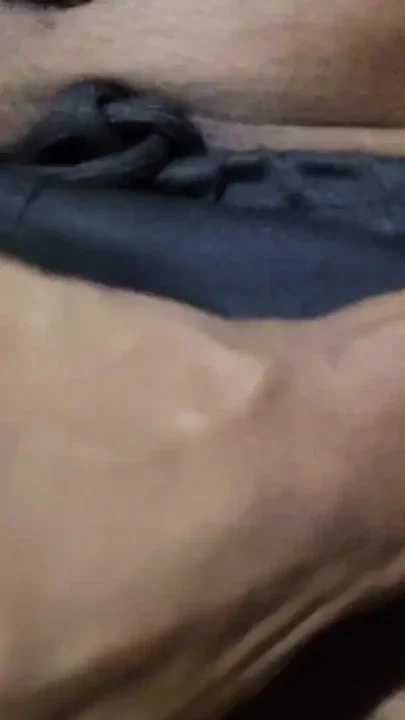 Nice masterbating big cock and cumm shot Clip 1