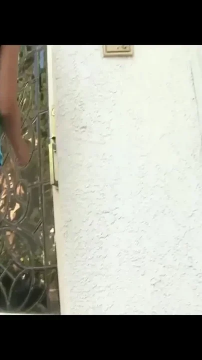 Tia Cyrus surprises stepuncle with huge cock with a good blowjob and fuck