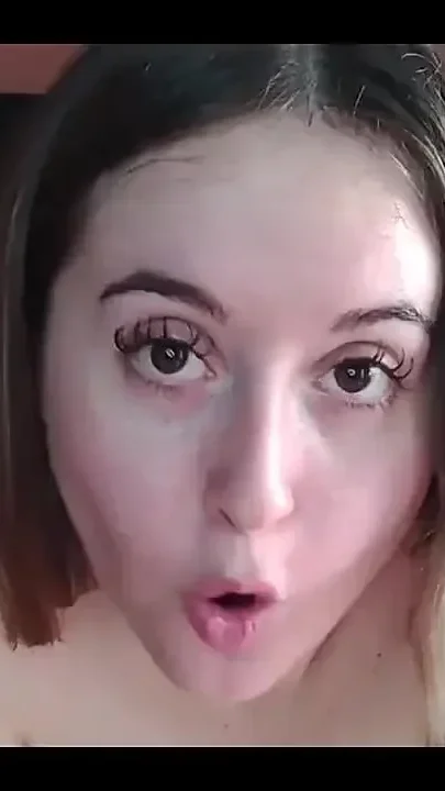 Compilation of Farts with the Leg up Sounding Like a Duck