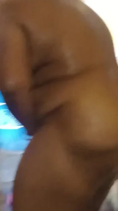 Tamil girl was taking bath in my aunt's bathroom and I secretly took a video Clip 1