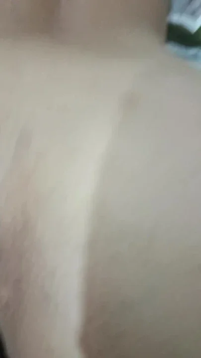 Dost ki biwi ghar pe akele gulabi panty me Clip 1