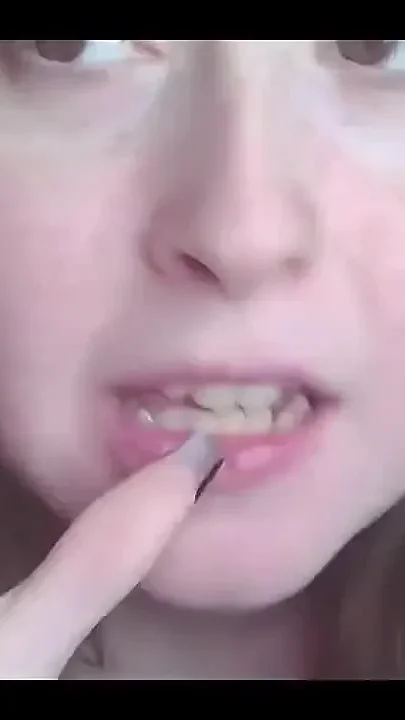 Trying on the 11 Lipsticks up Close - Part 2