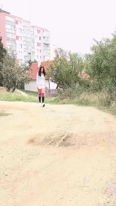 Settle the Dust by Got2Pee where girls come to piss