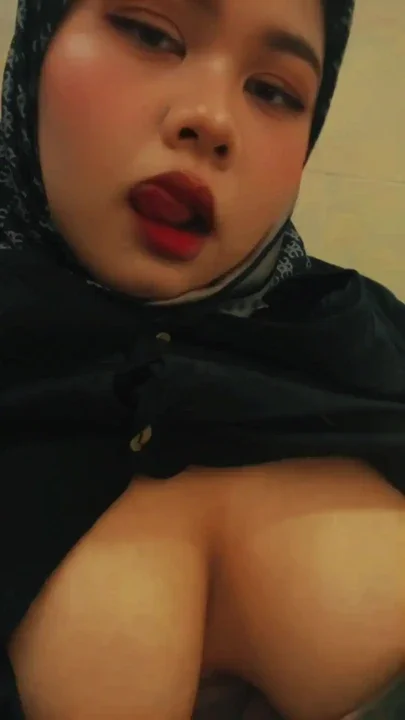 AJSXX99 - My beautiful Malaysian girl in a hijab is waiting for you to cum in