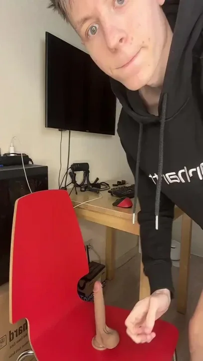 18 and Horny Twink's Sticky Load Explosion