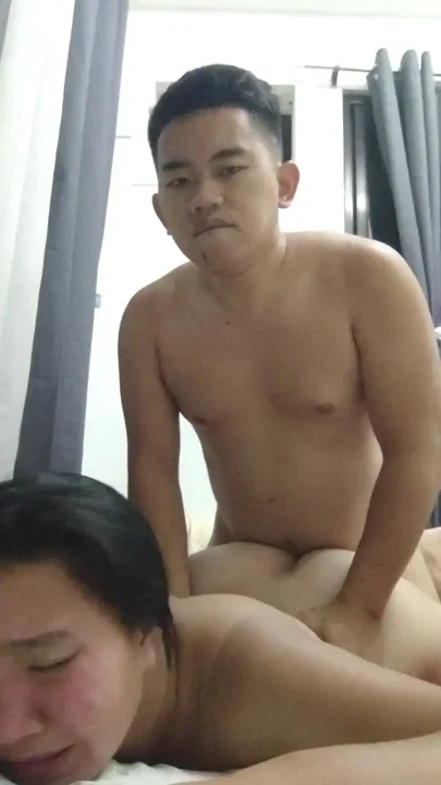 PINAY CHEATING WIFE RECORDED BY HIS LOVER AND LET HIM CUM INSIDE HER WET