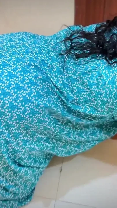 Hairy Pussy Hot Muslim Maid Stuck Under Bed & Show Her Dirty Big Ass Then I
