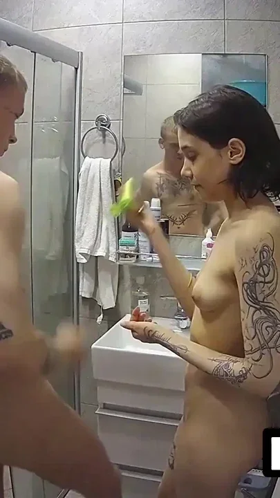 LUUV Couple Kareflore and Abbadon shower for their reality show Clip 3