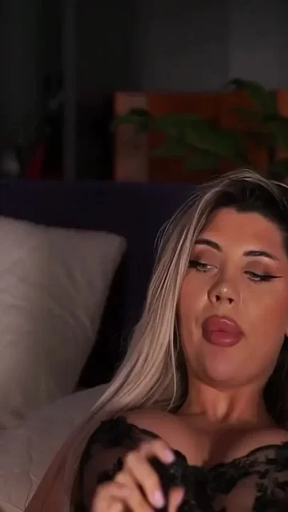 Hot Big Tits European Babe Fucking Her Cunt