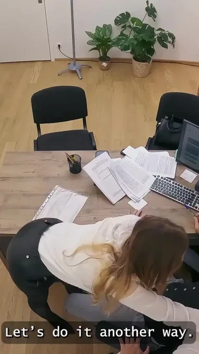 LOAN4K She got her loan after a proper blowjob and fucking on the office table Clip 1