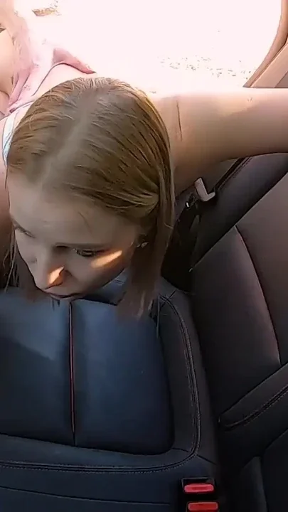 Teen whore wanted to fuck on the highway Clip 1