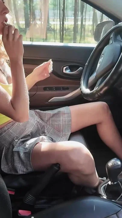 An Rough Ass Fuck in the Car as Payment