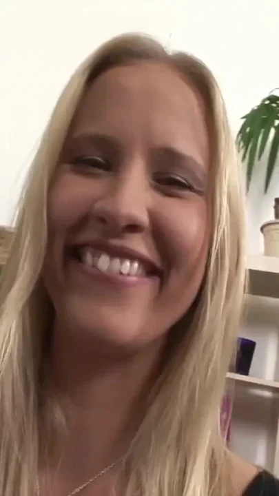 Sex Addict Worships Cock on Cam
