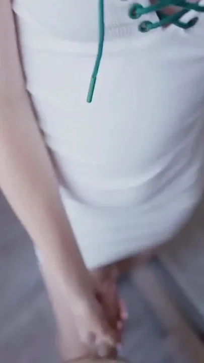 Accidental Creampie for Young Stepmom