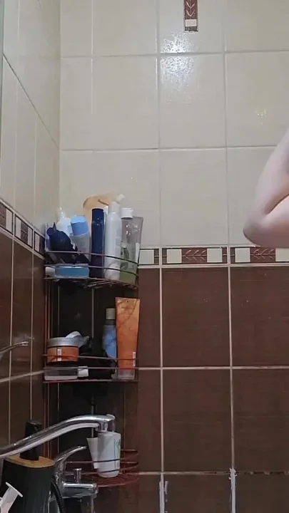 Busty BBW Gets Horny and Masturbates in the Bathroom