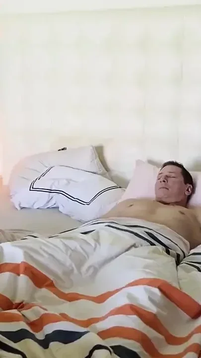 B&bj This Daddy Daughter Bed & Breakfast Has a Very Dirty Secret Inside