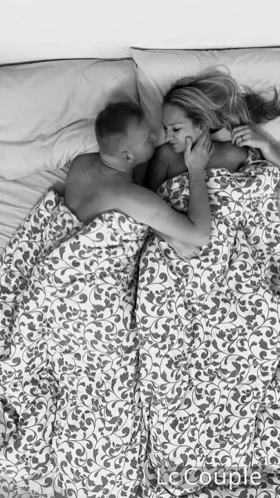 Overhead Night Cam MILF - Real Amateur Couple in Black and White with Loud Female Orgasm