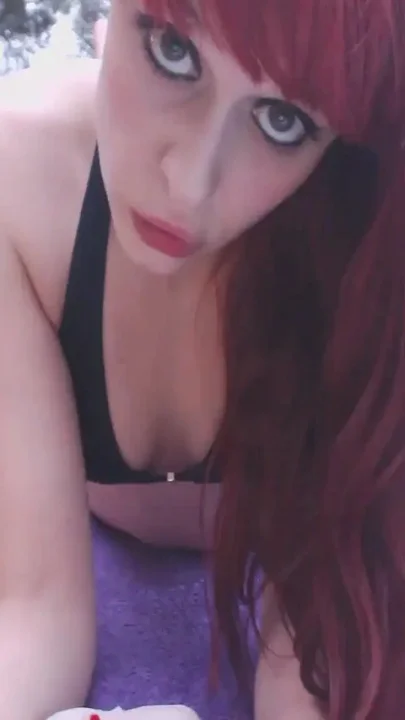 Blowjob in a Pool POV