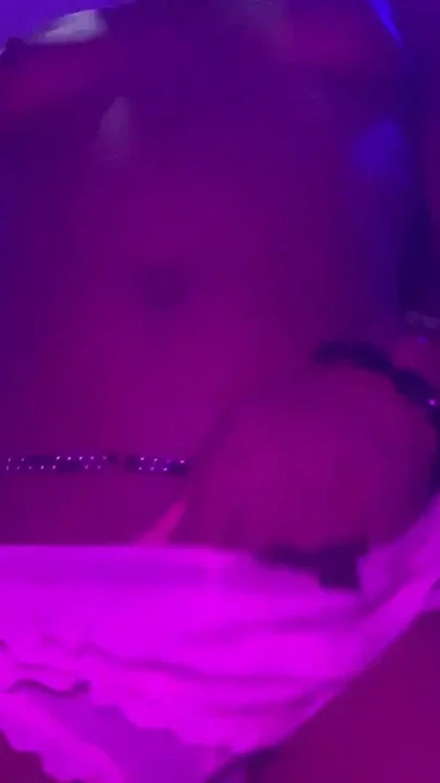 Real Homemade Amateur Sexy Dance With Hot Ebony Teen Grinding Bubble butt on my