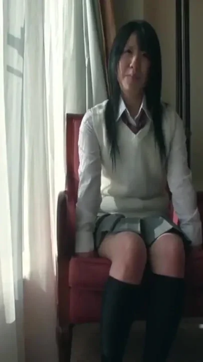 Petite and Busty Gentle Beauty Who Loves the Heat - Ep3