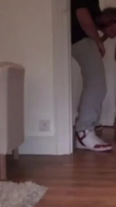 French slut used by sclaly boy webcam eye with sneaker submission