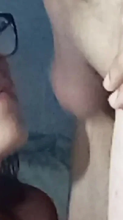18 minutes spent sucking my husband's cock Clip 1