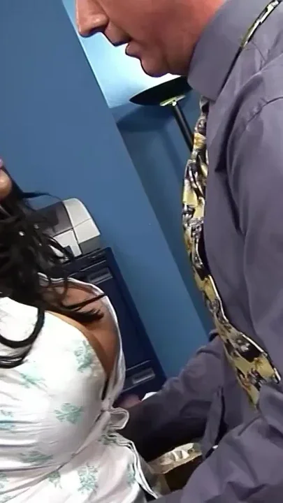 Angry Brown Skin Mature Cougar Female Boss seduce Fat Cock Worker to Cheating