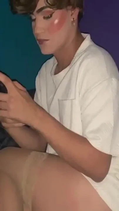 Femboy Is Alone at Home and Calls the Man He Met on Grindr
