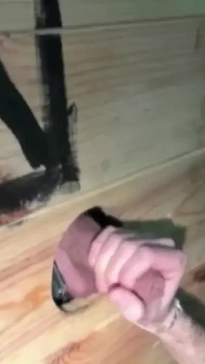 ALEX sucking Kamerno on the glory holes