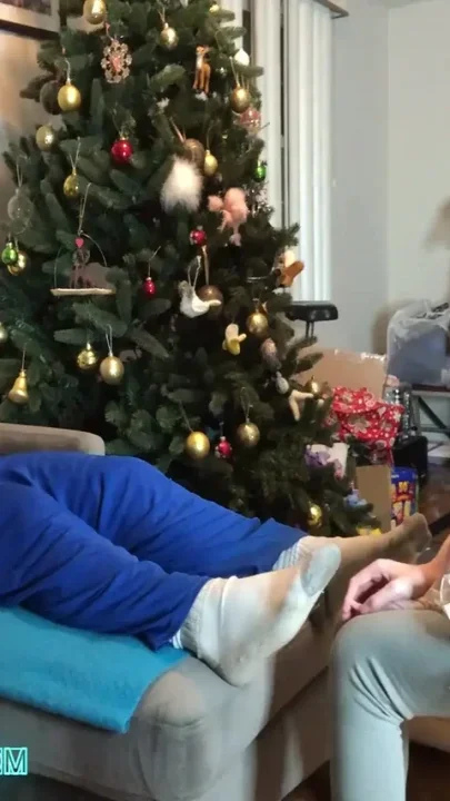 Asian sex therapist cures big white cock