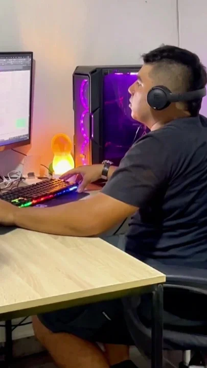 Wife Cheating on Husband at Work with Boss