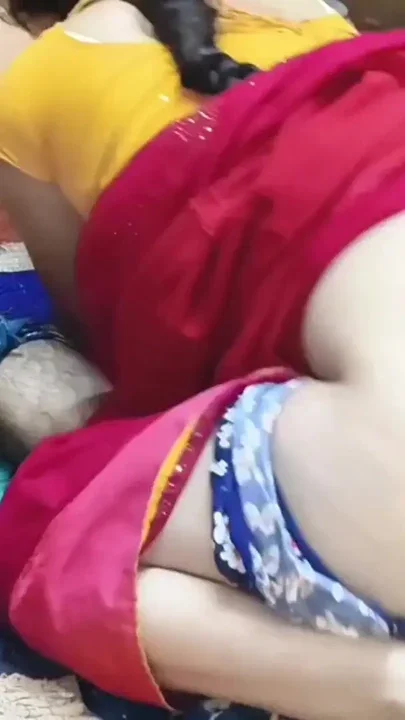 Janvibhabhi stepsister coming to stepbrother handjob time stepbrother is hungry