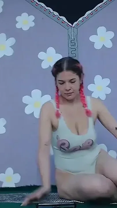 Yoga Workout Beginner Livestream Flashing