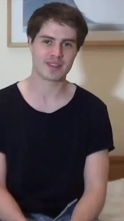 The twink calos fama fucked bareback by fabien