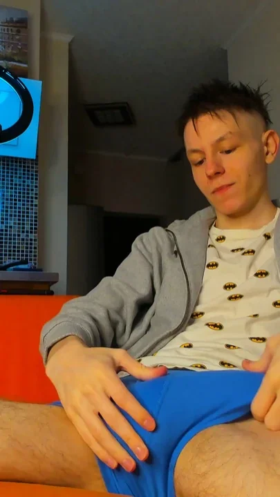 Fresh 18yo Twink Begs Camera While Cumming Clip 1