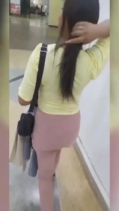 18 year old brunette big saggy tits from New York United States fucking her